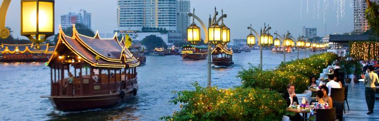 bangkok-restaurant-riverside-terrace-1